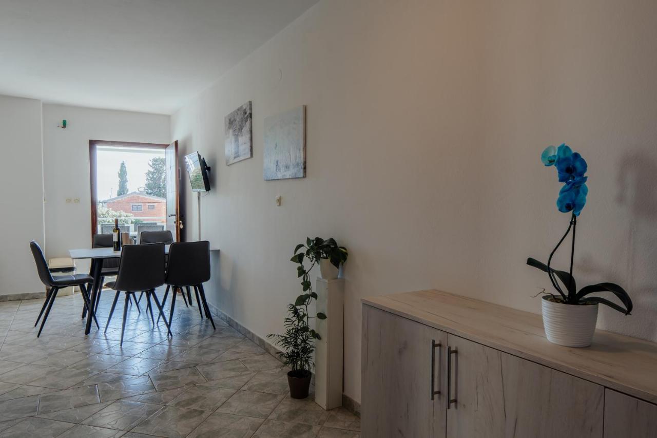 Apartmani Jaman Vrsi Værelse billede