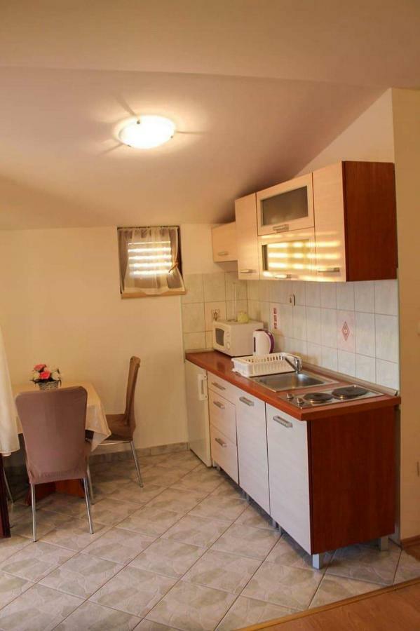 Apartmani Jaman Vrsi Eksteriør billede